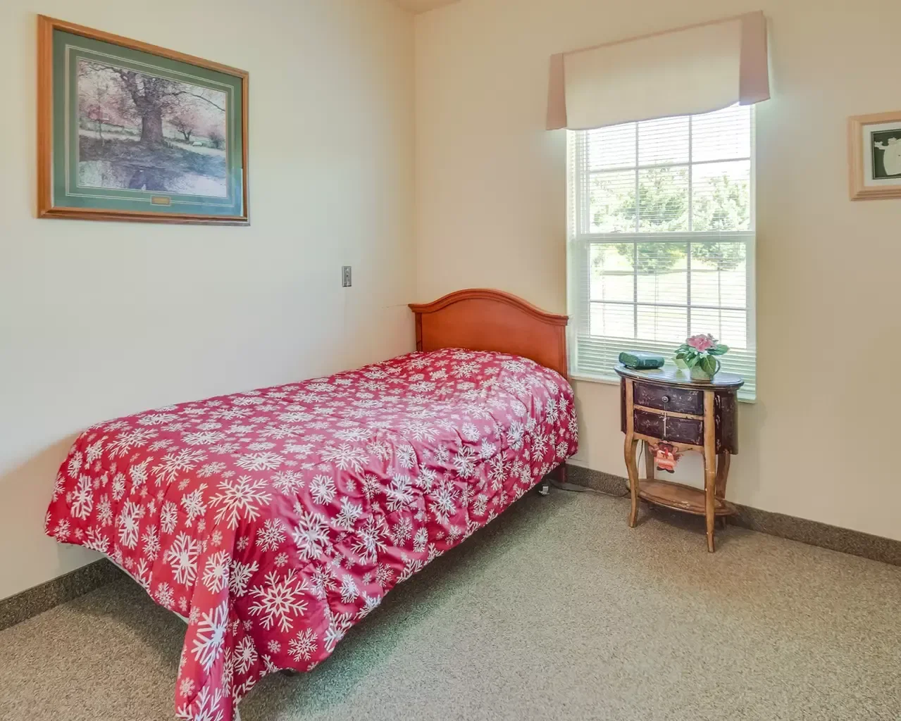 FOREST GLEN ASSISTED LIVING