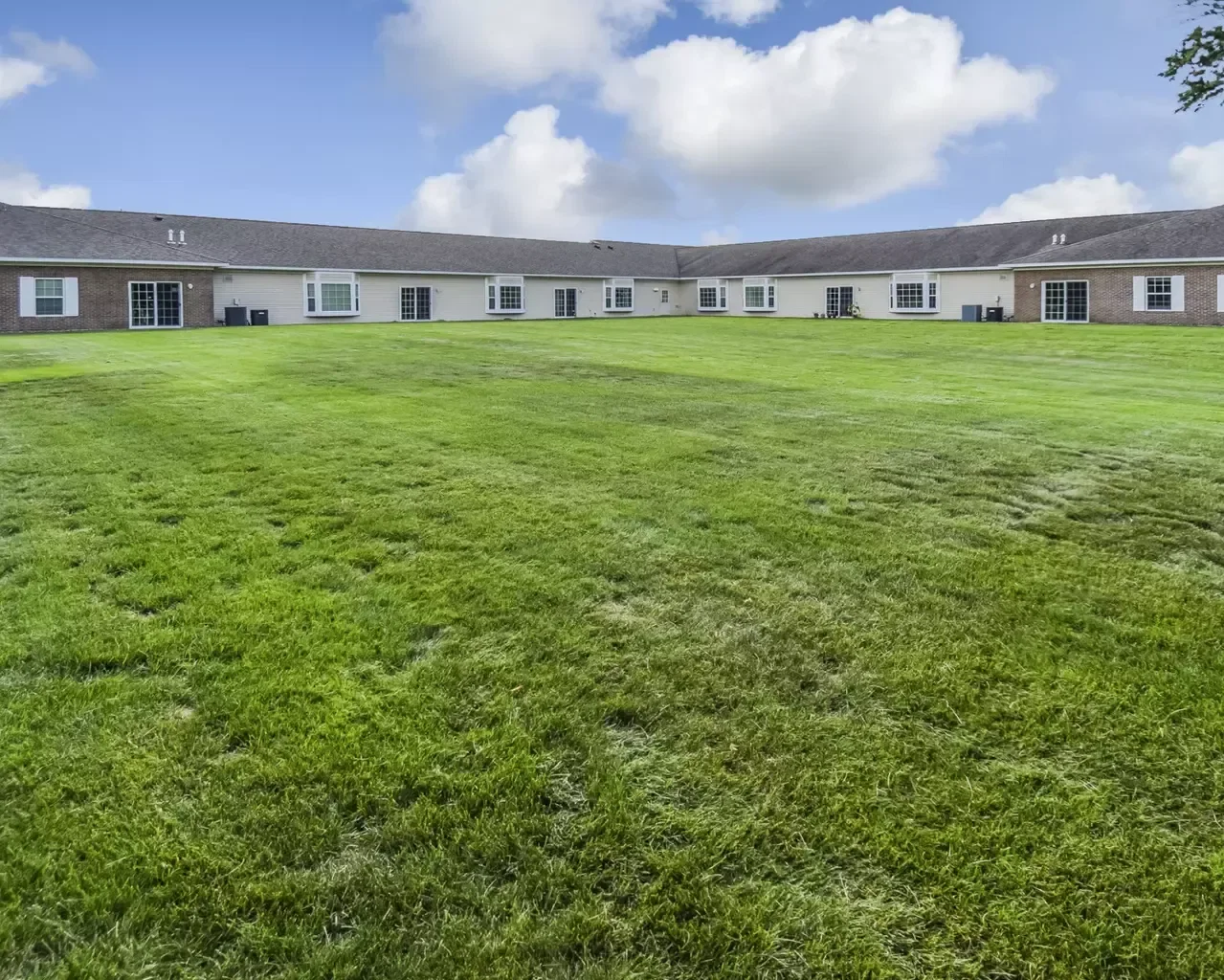 FOREST GLEN ASSISTED LIVING