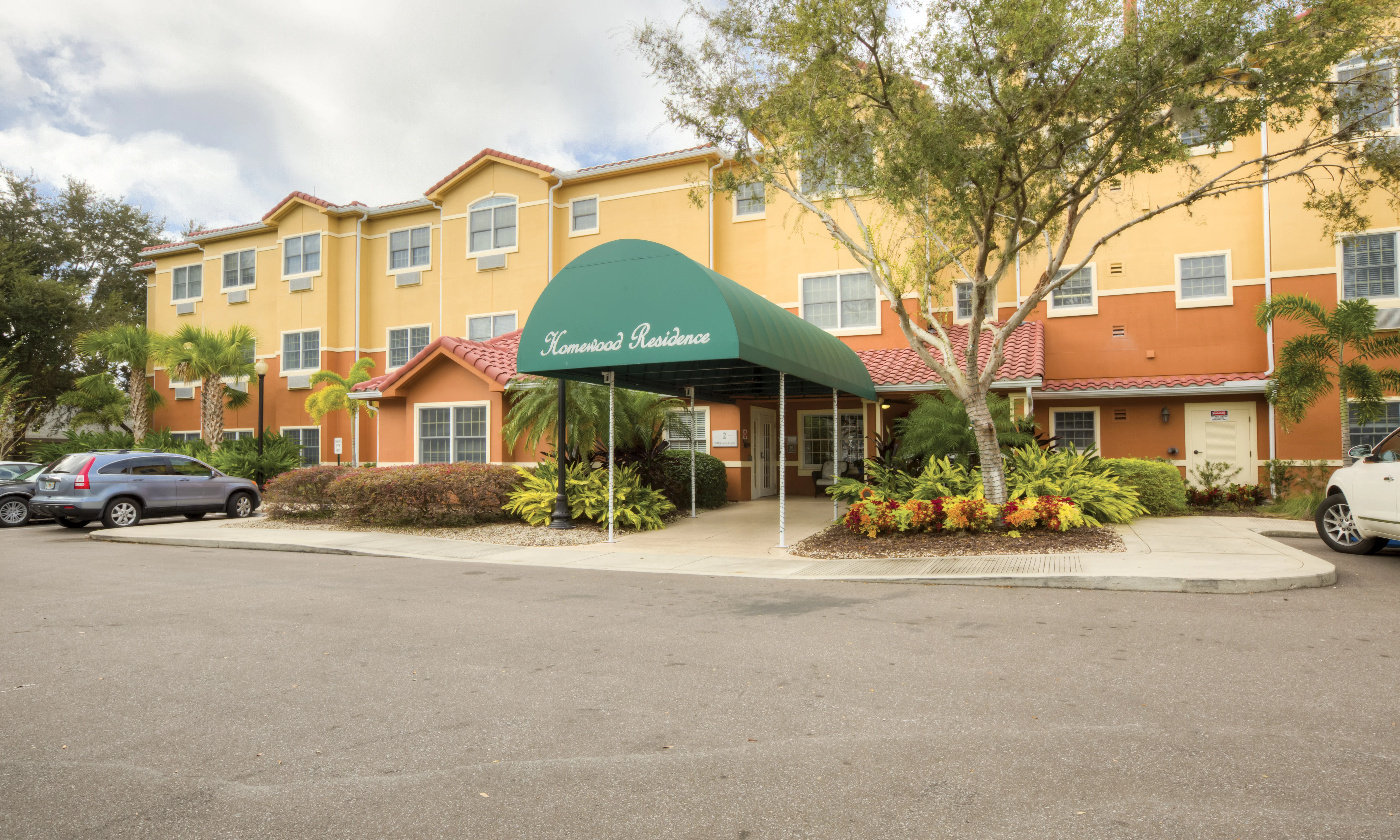FREEDOM PLAZA SUN CITY CENTER ASSISTED LIVING AND MEMORY CARE