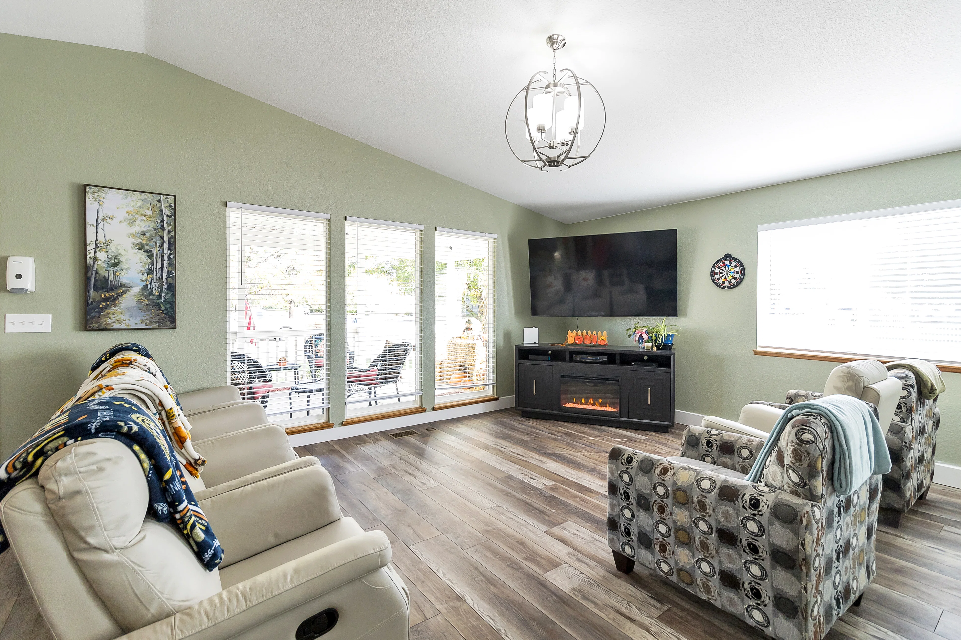 GARDENS CARE SENIOR LIVING - COYOTE CREEK