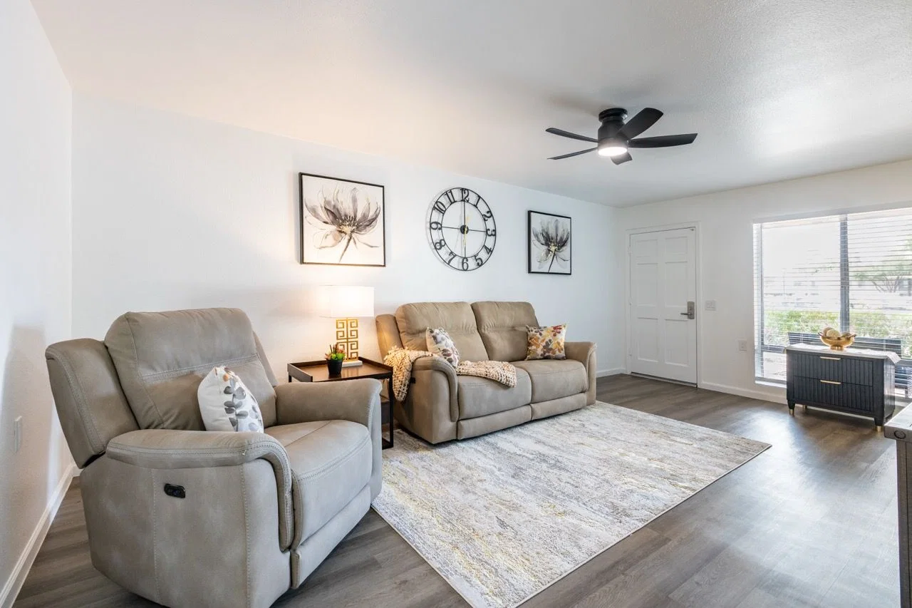 GLENCROFT CENTER FOR MODERN AGING