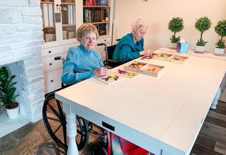 GLENDOVEER SENIOR LIVING