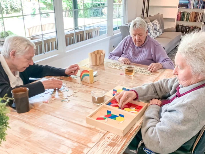 GLENDOVEER SENIOR LIVING