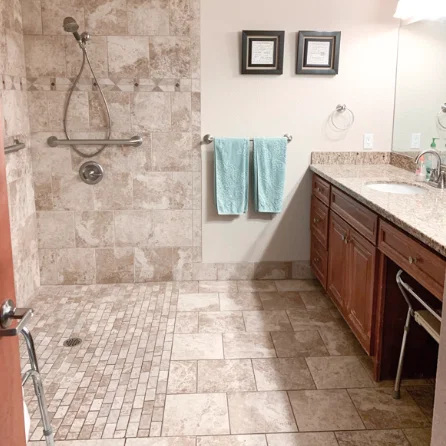 GLENDOVEER SENIOR LIVING
