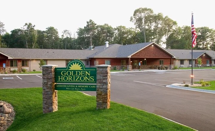 GOLDEN HORIZONS OF CROSSLAKE