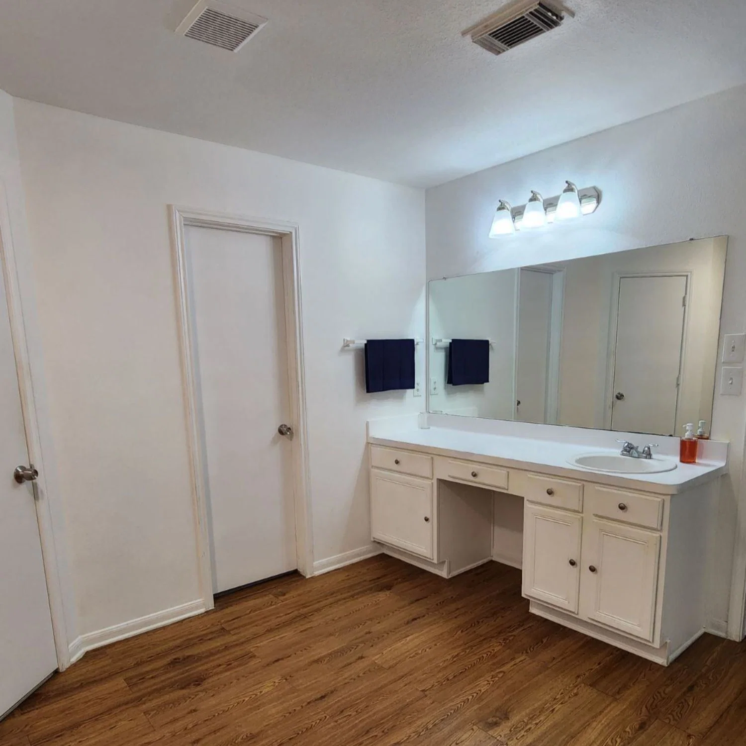 GONEX LIVING HOME LLC