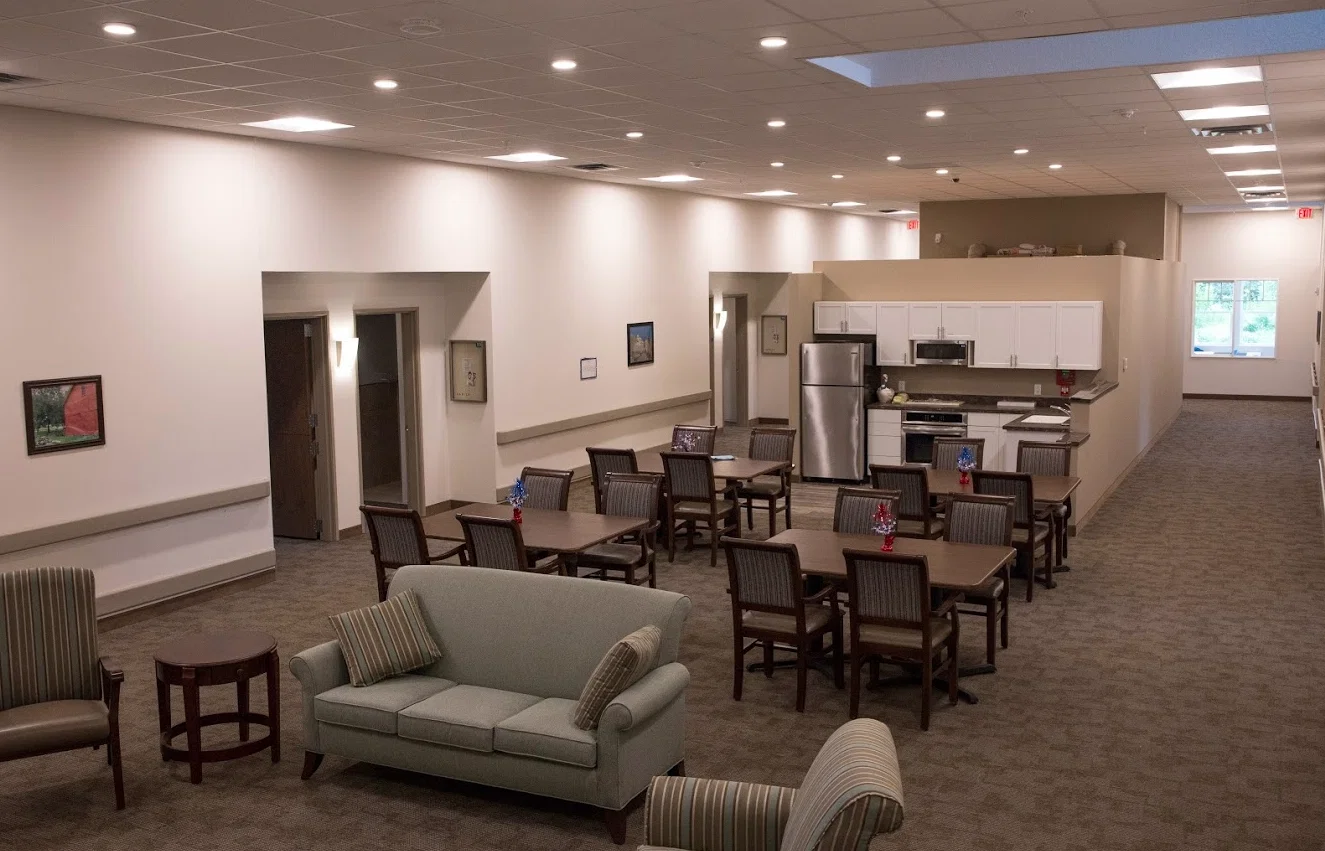 GOOD LIFE SENIOR LIVING