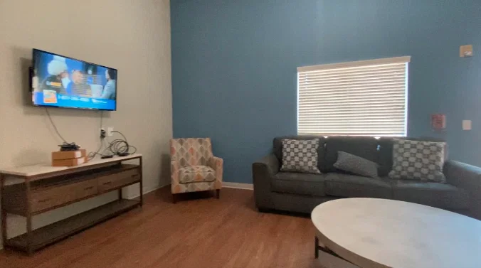 HACIENDA SENIOR LIVING ASSISTED LIVING & MEMORY CARE