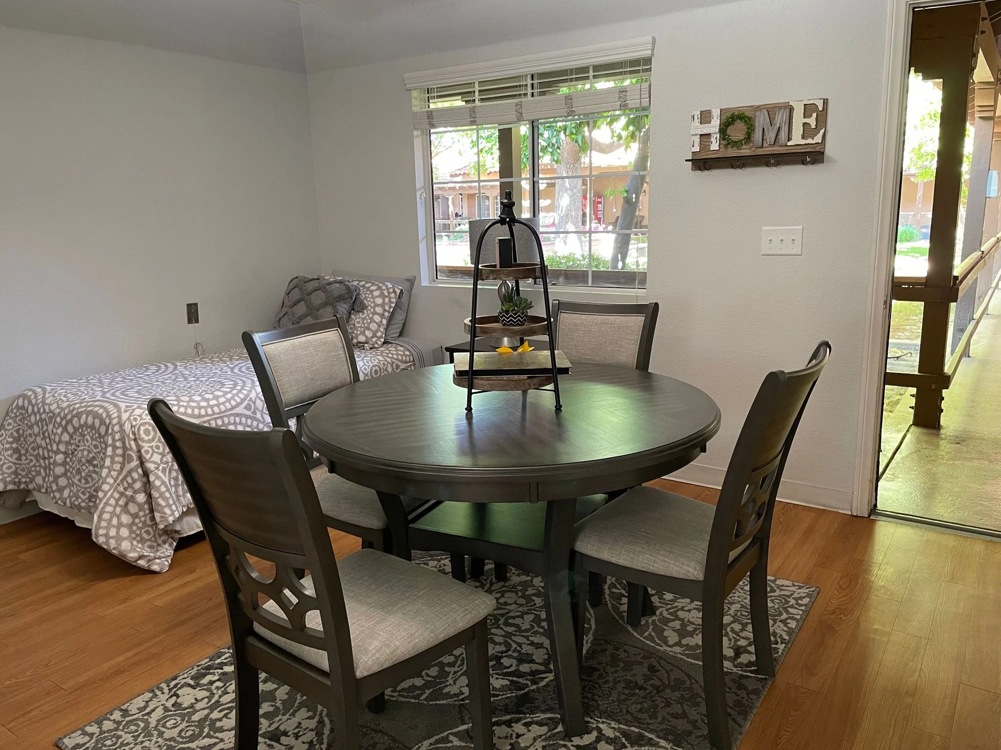 HACIENDA SENIOR LIVING ASSISTED LIVING & MEMORY CARE