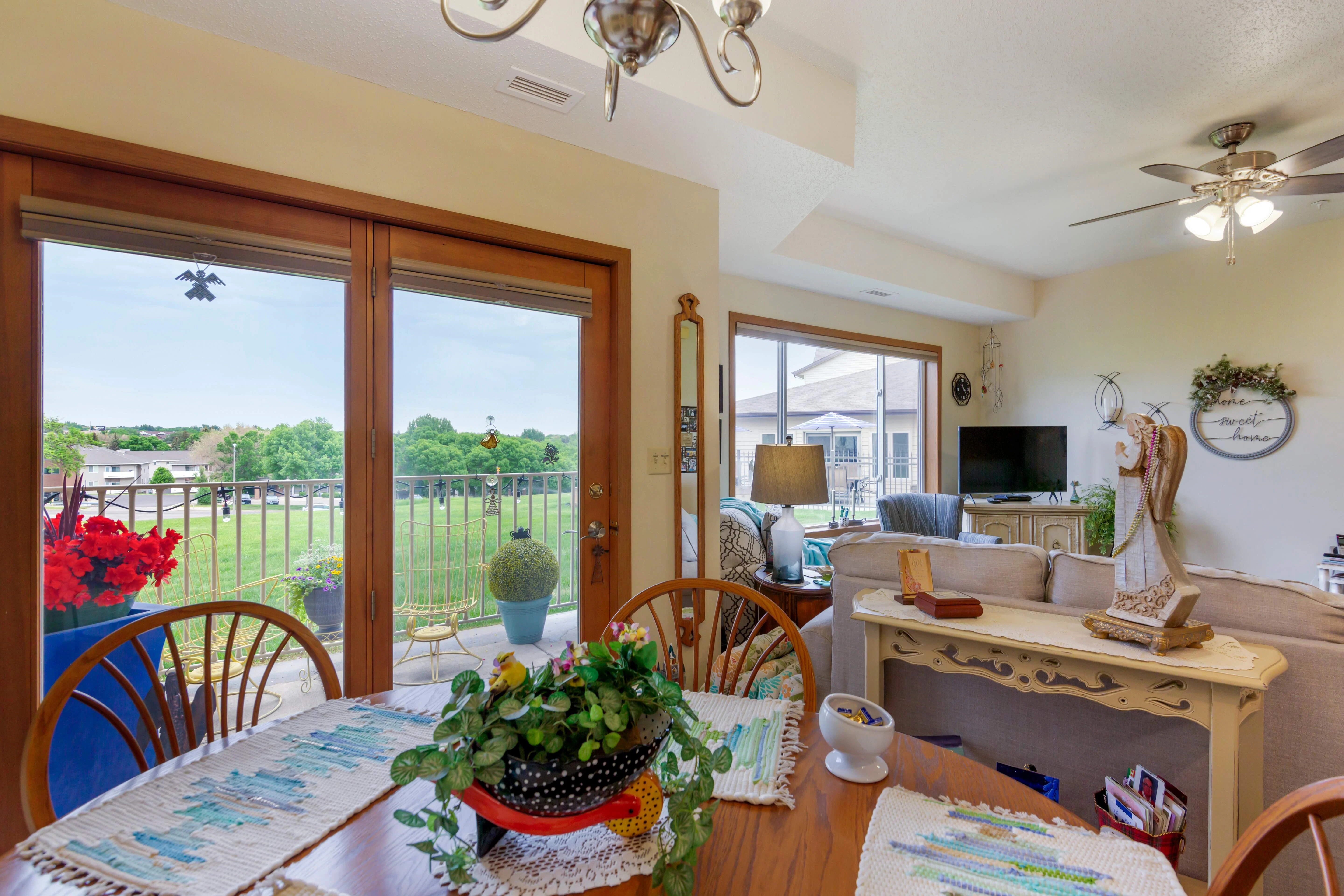 HAY CREEK LODGE