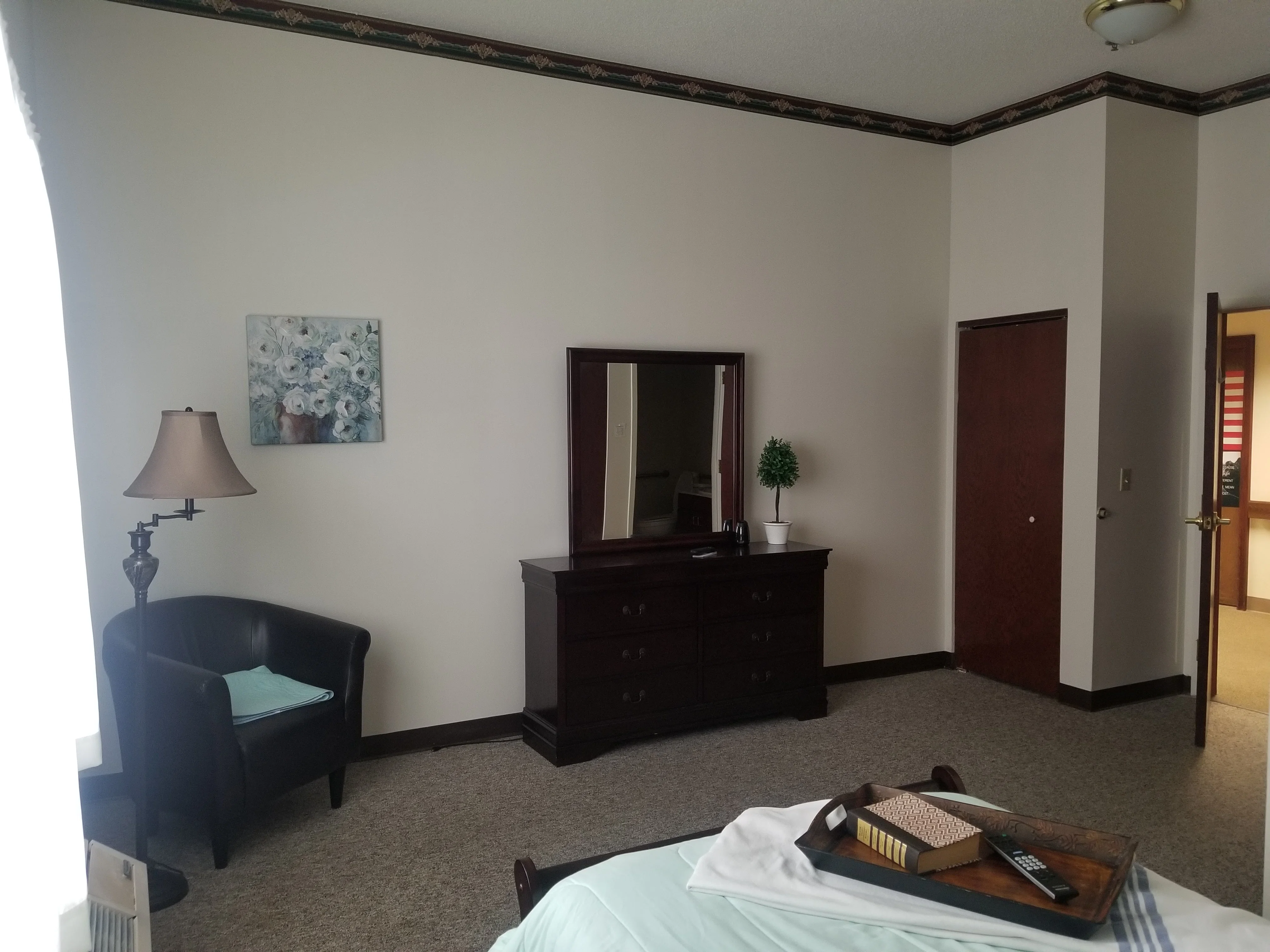 THE HILLSIDE SENIOR LIVING COMMUNITY