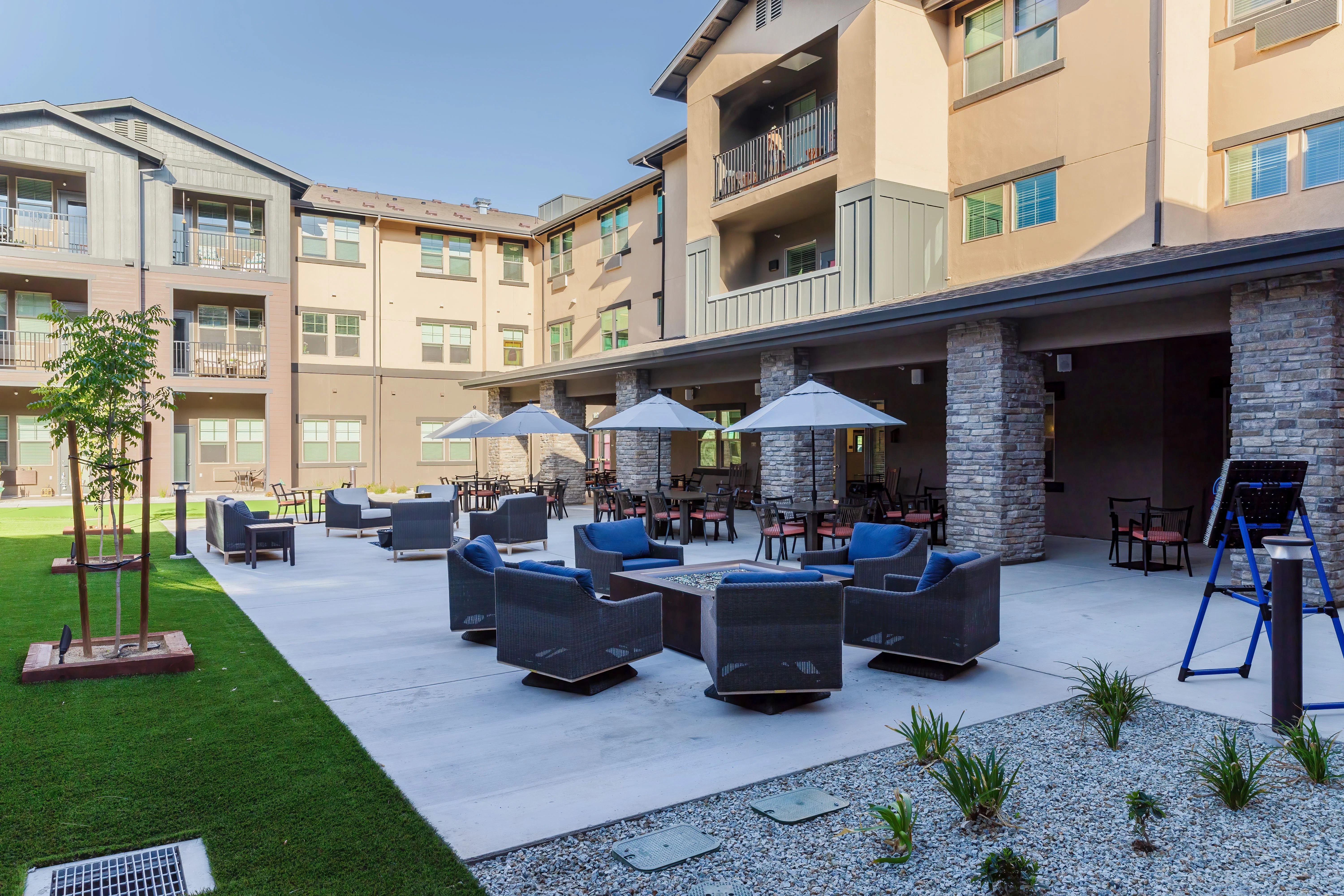HILLTOP SPRINGS SENIOR LIVING