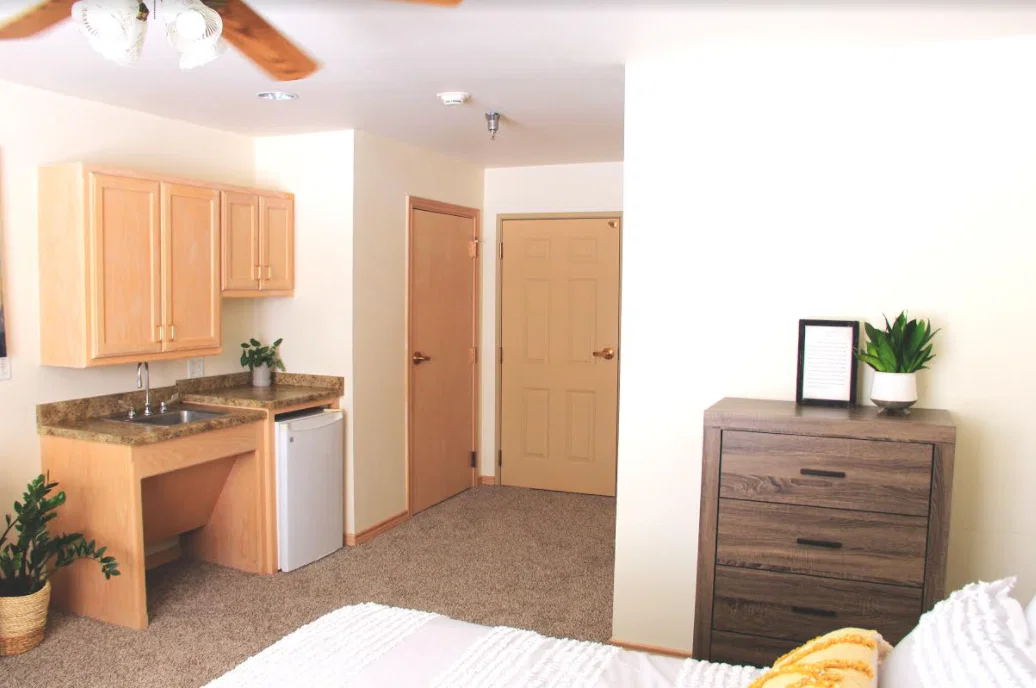 HUDSON HOUSE LIVING