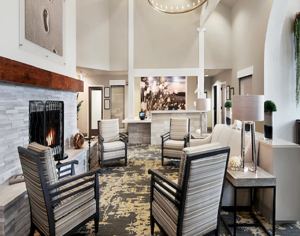 IVY PARK OF WELLINGTON - LAGUNA WOODS, CA