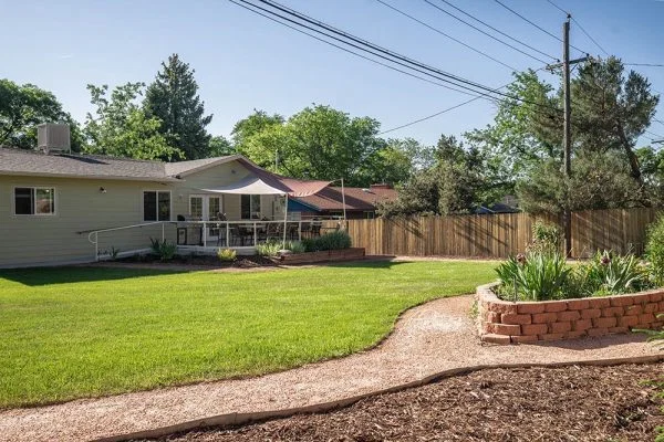 JAXPOINTE ASSISTED LIVING SAULSBURY COURT MEMORY CARE HOMES