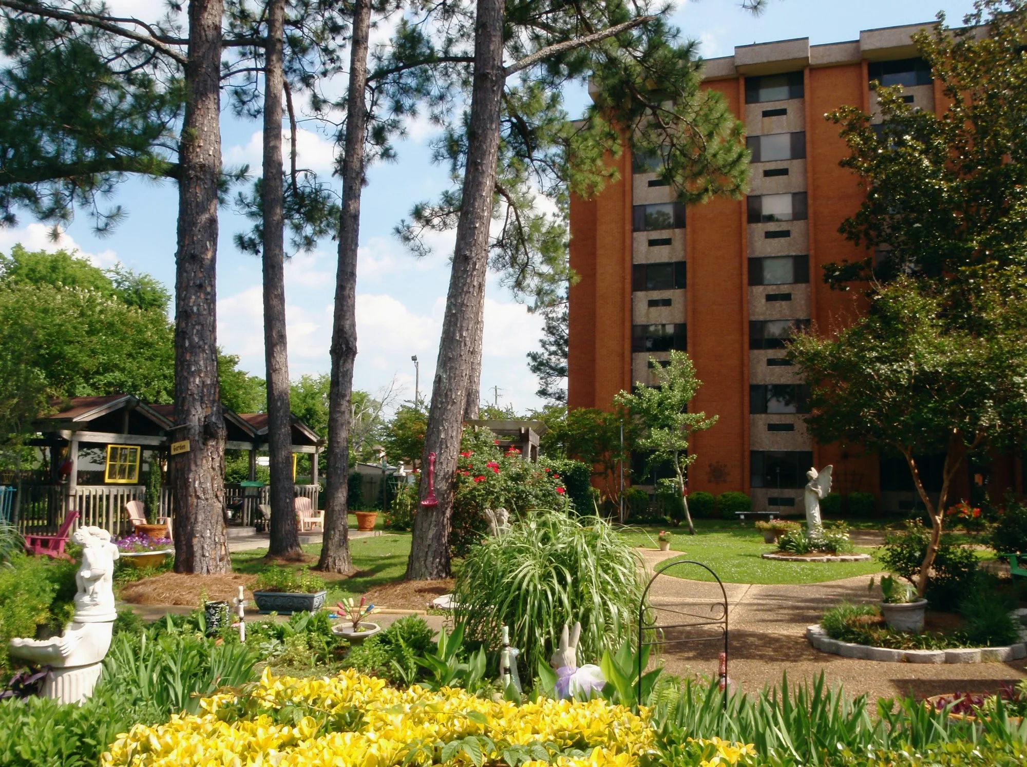 John Knox Manor - Retirement Community