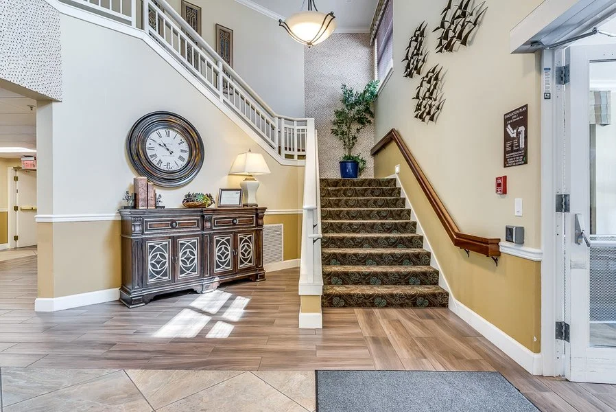 KLAMATH FALLS SENIOR LIVING