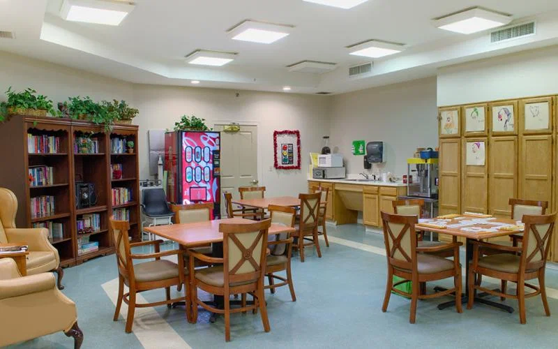 KNOLLWOOD POINTE ASSISTED LIVING