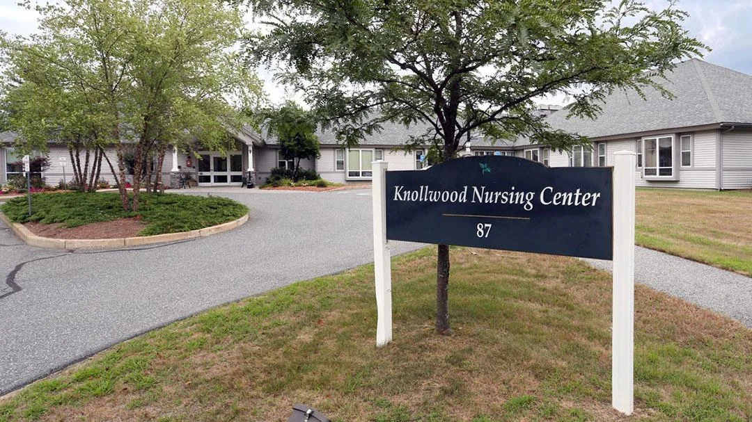 Knollwood Nursing Center
