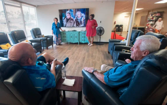 L & L EXECUTIVE ADULT DAY CARE