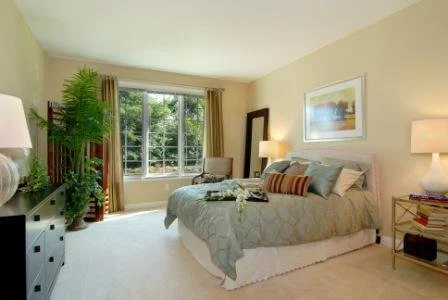 LAKE FOREST PLACE