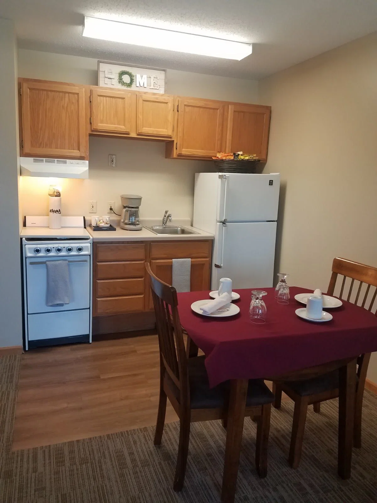 LakeHouse Escanaba