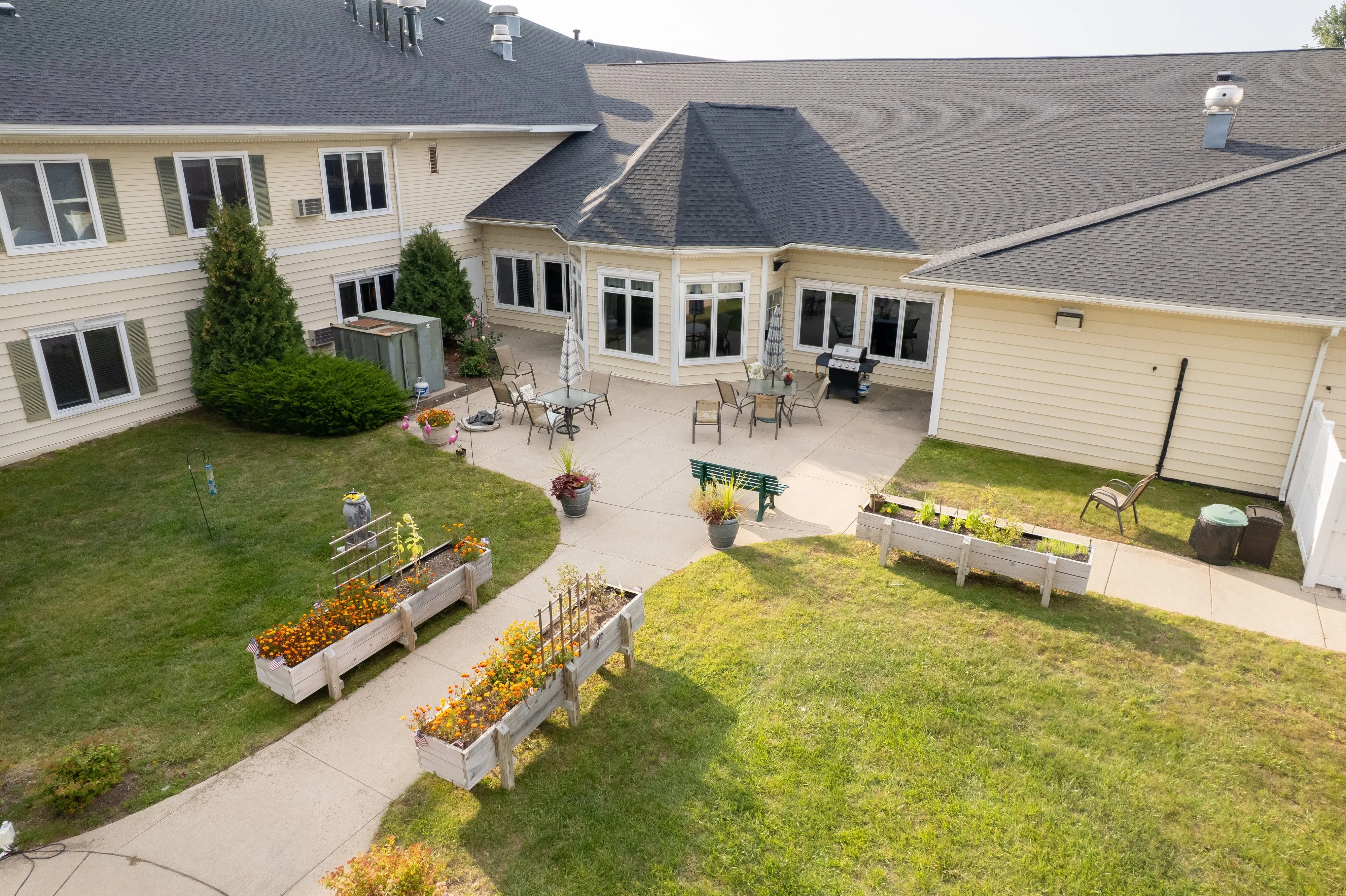 LakeHouse Escanaba