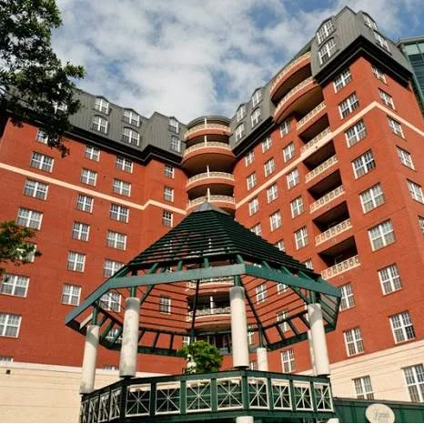 Lambeth House Retirement Community - Independent & Assisted Living