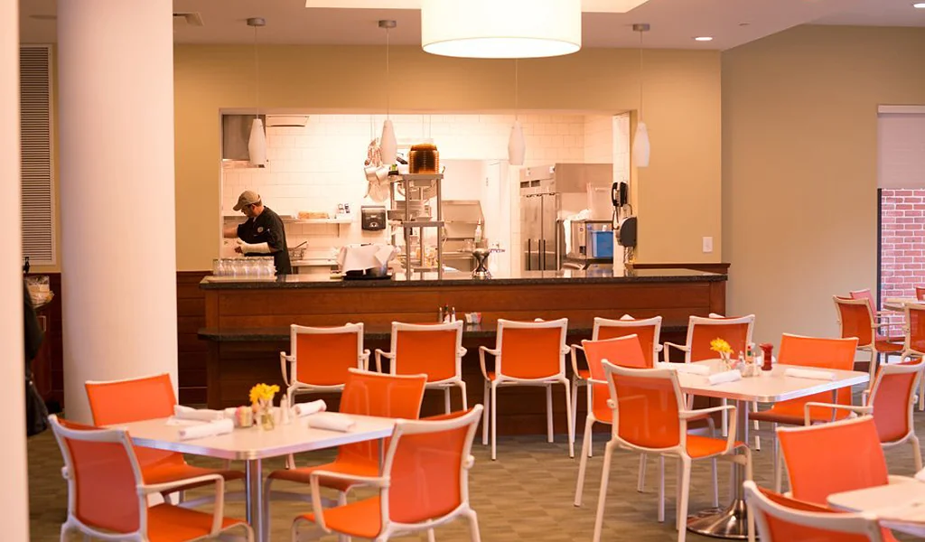 Lambeth House Retirement Community - Independent & Assisted Living