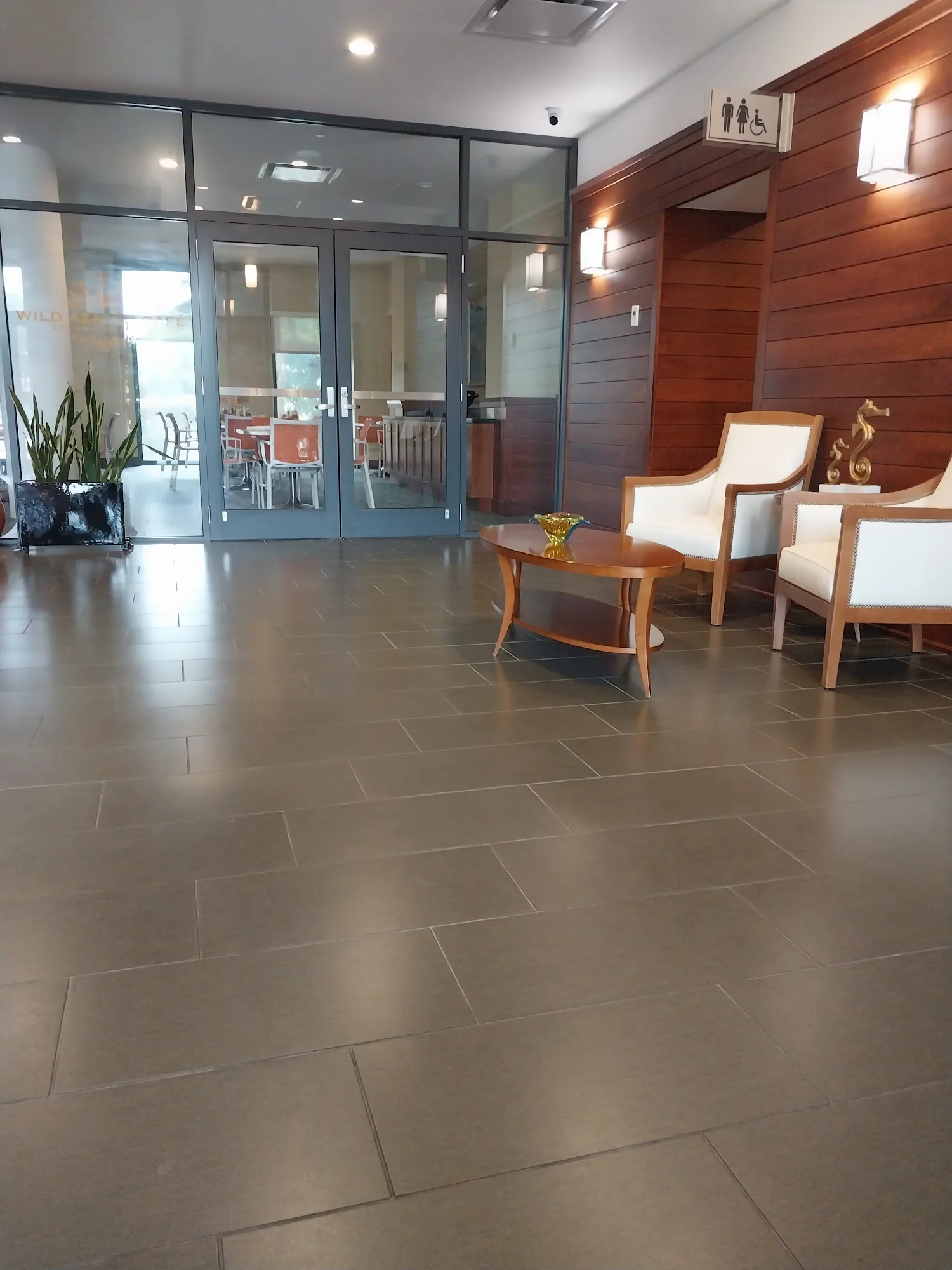 Lambeth House Retirement Community - Independent & Assisted Living