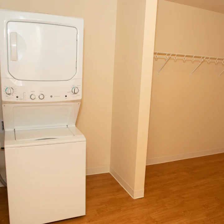 Laurel Oaks Senior Living