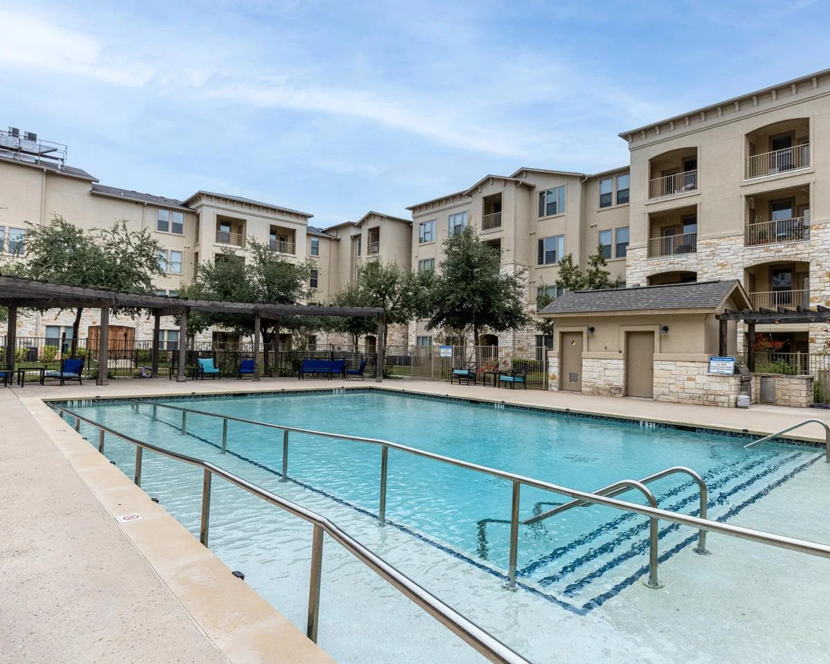 LEDGESTONE SENIOR LIVING