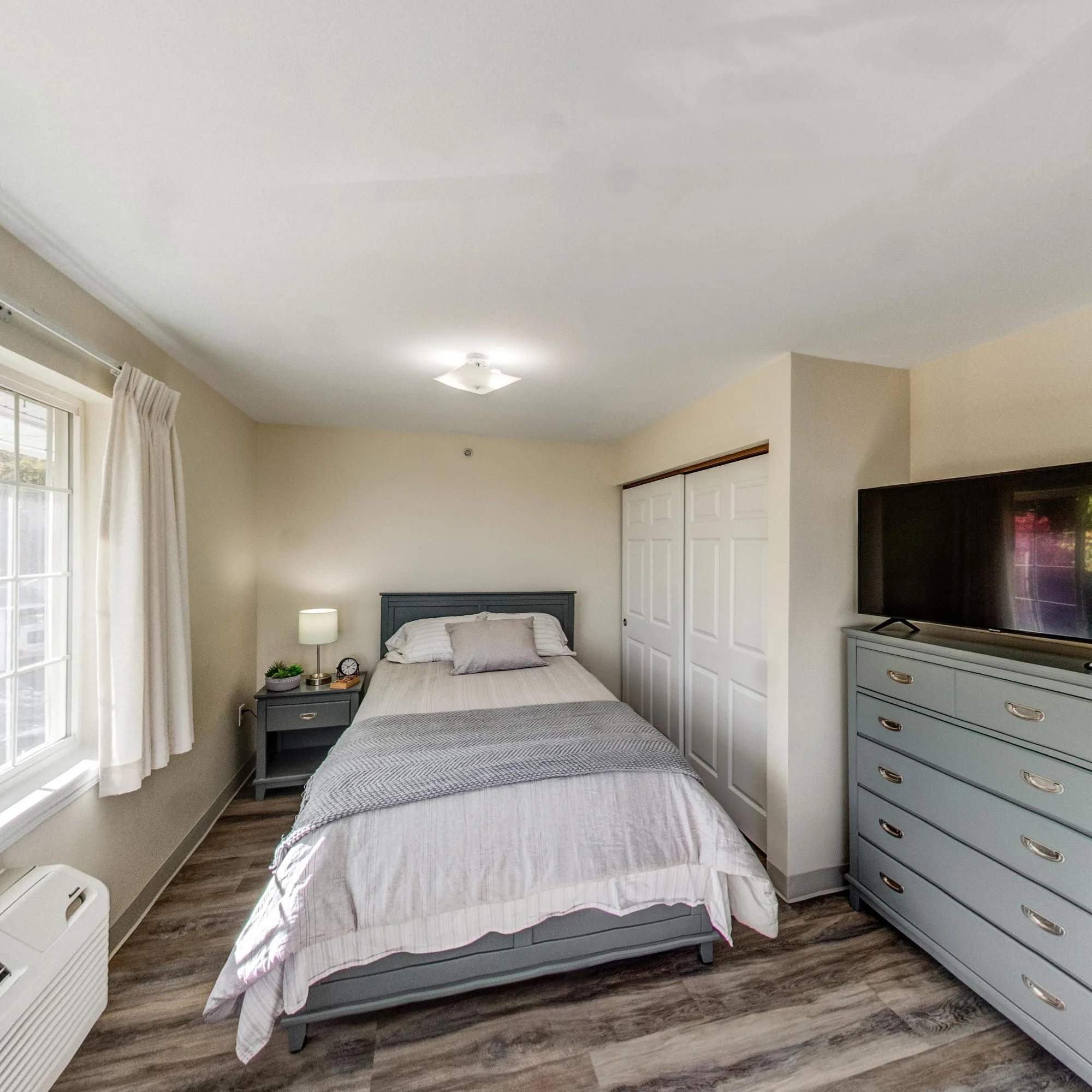 Ledgewood Bay Assisted Living