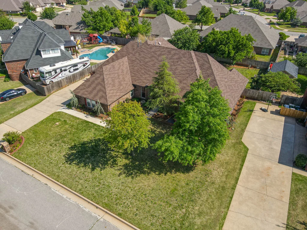 LEGACY SENIOR LIVING