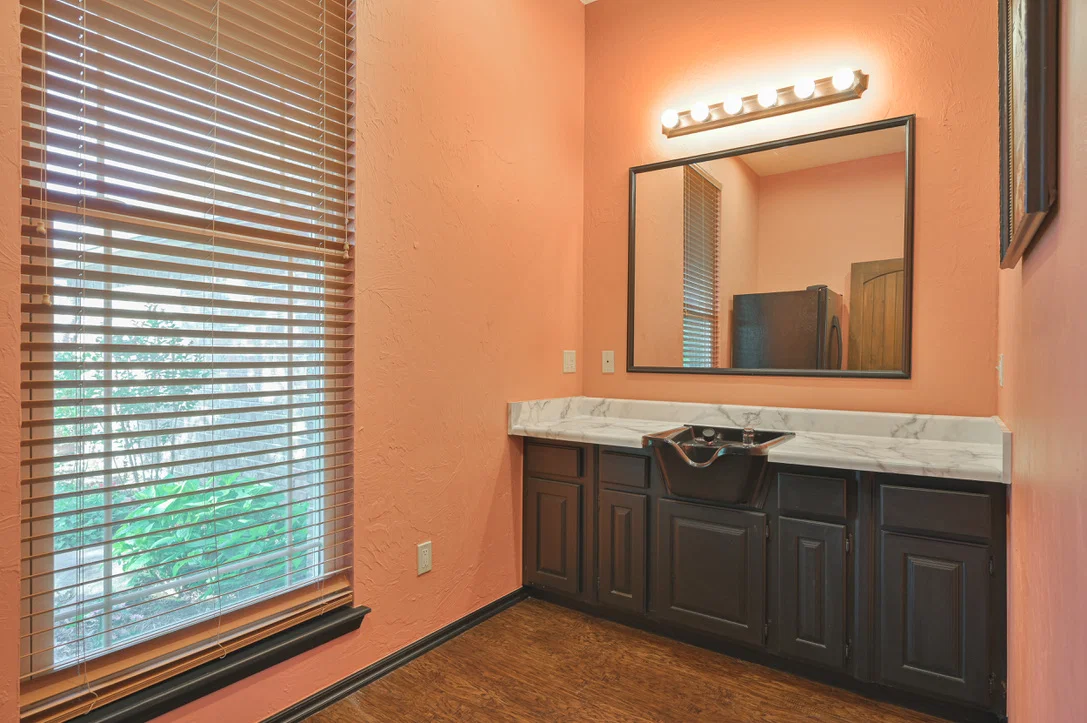 LEGACY SENIOR LIVING