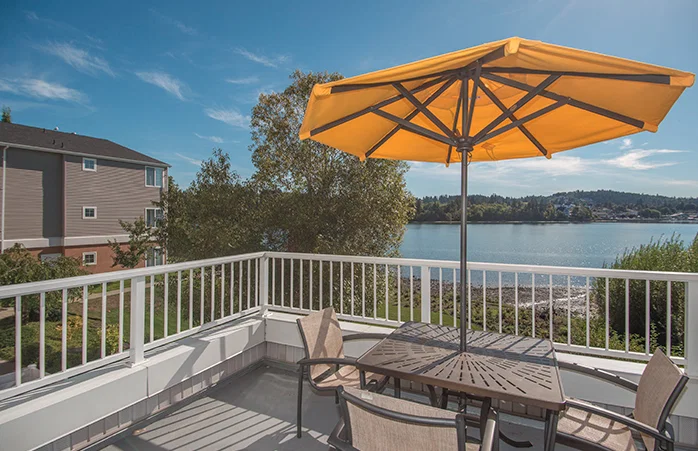 LIBERTY SHORES SENIOR LIVING