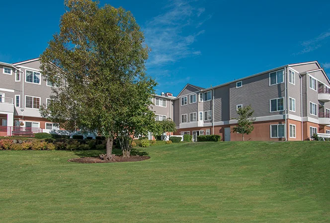 LIBERTY SHORES SENIOR LIVING