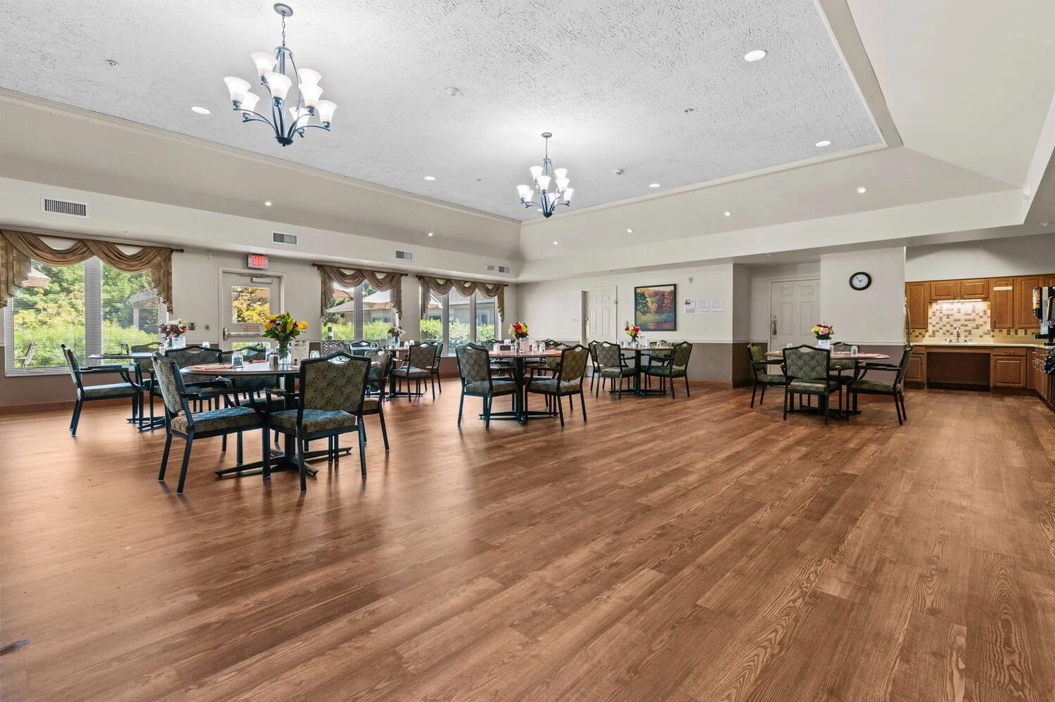LINDEN SQUARE SENIOR CARE