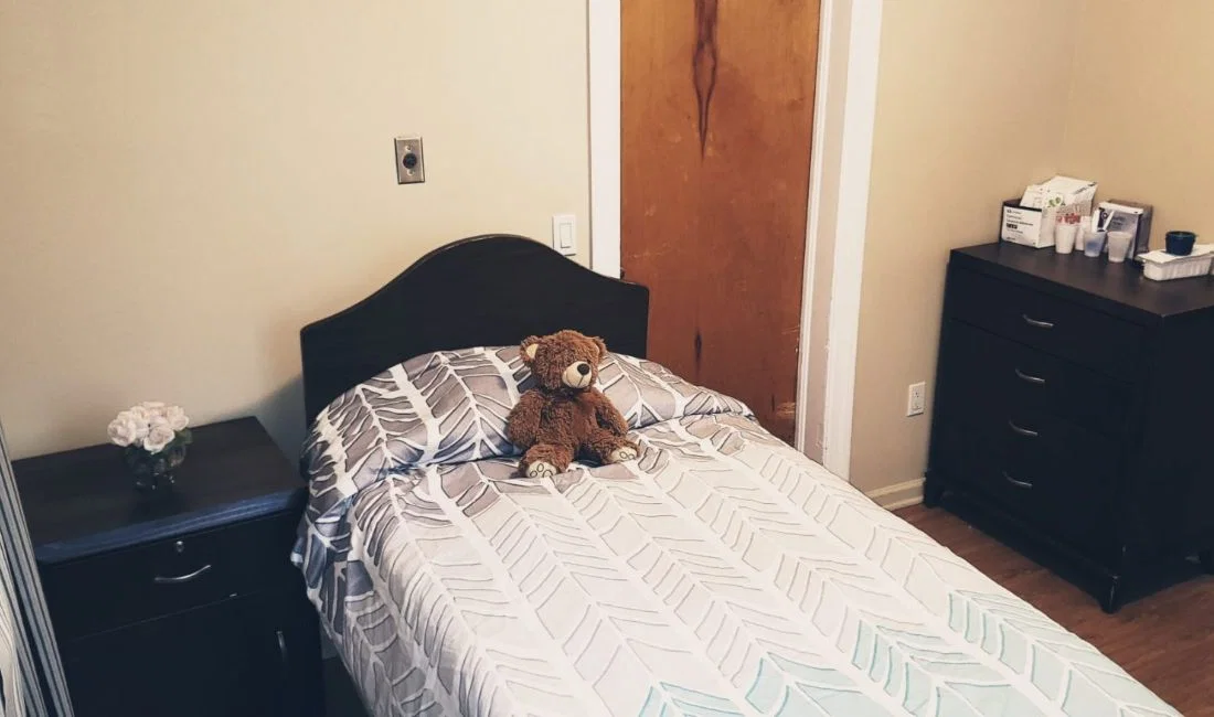 LITTLE SENIOR RESIDENCE