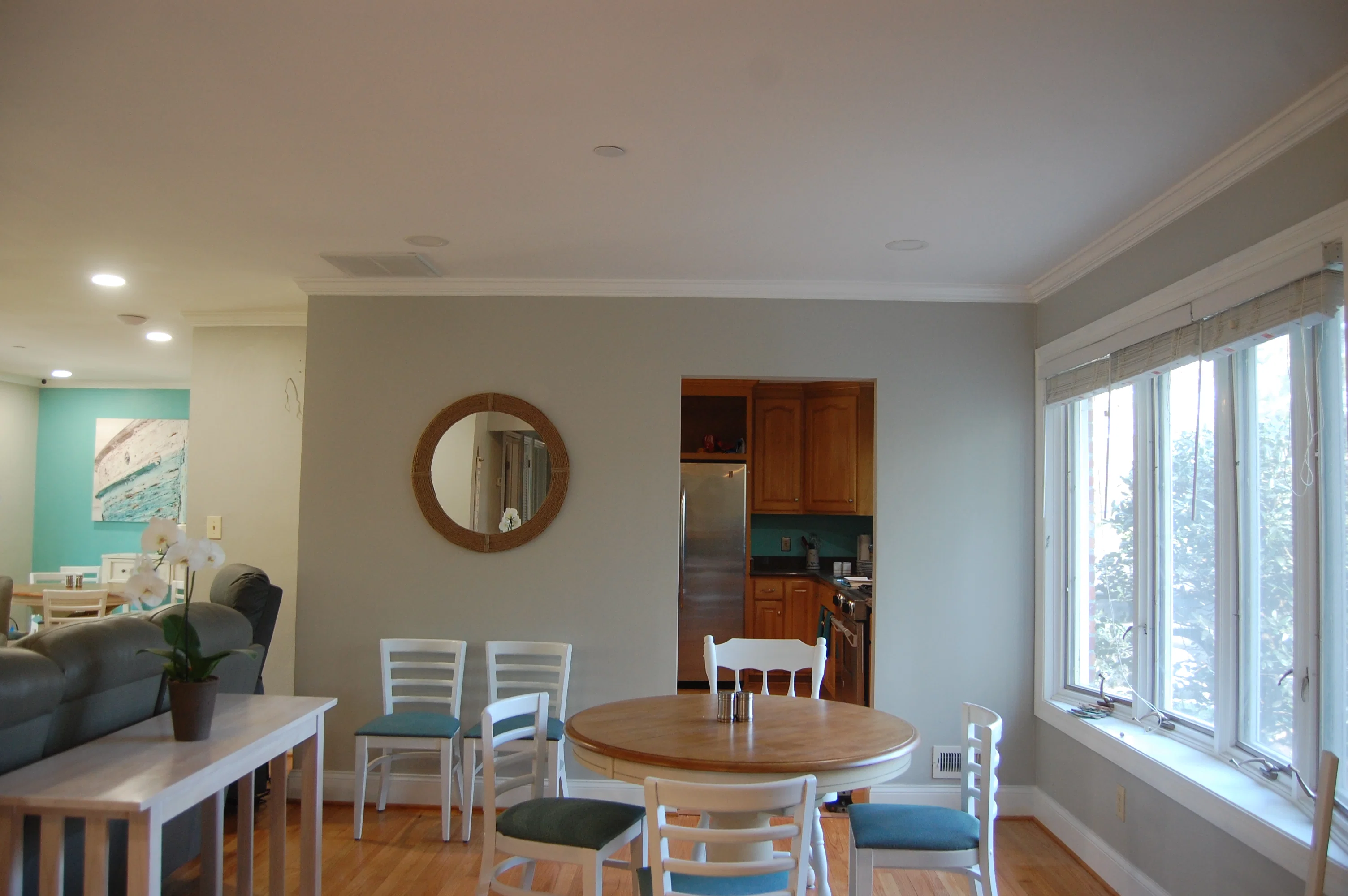 LIVING WELL ASSISTED LIVING