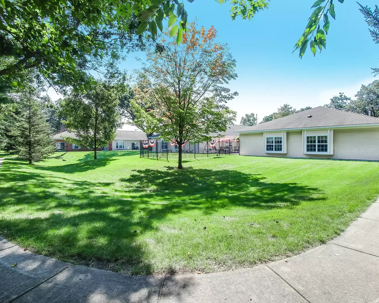 LUDINGTON WOODS ASSISTED LIVING & MEMORY CARE