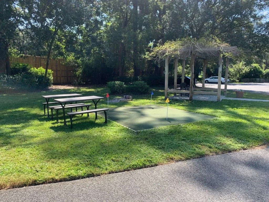 MAGNOLIA MANOR OF ST SIMONS