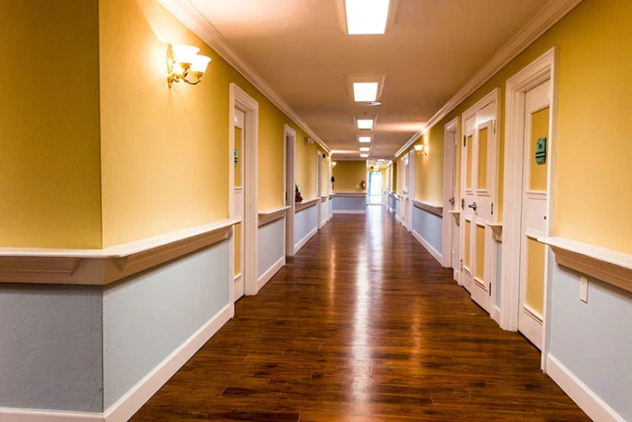 MAGNOLIA MANOR