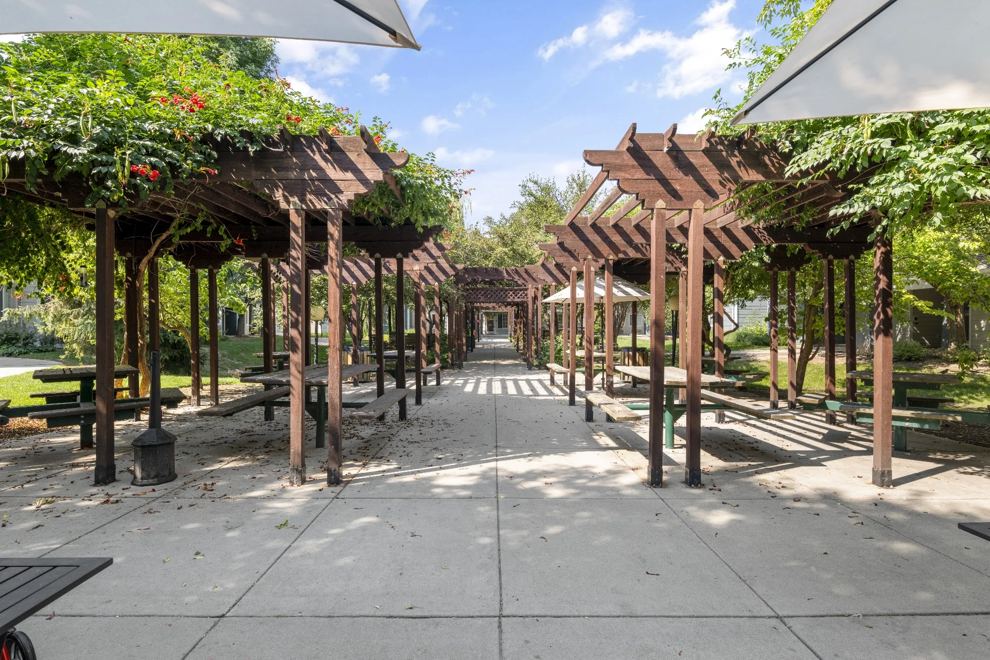 Mallard Pointe Apartments