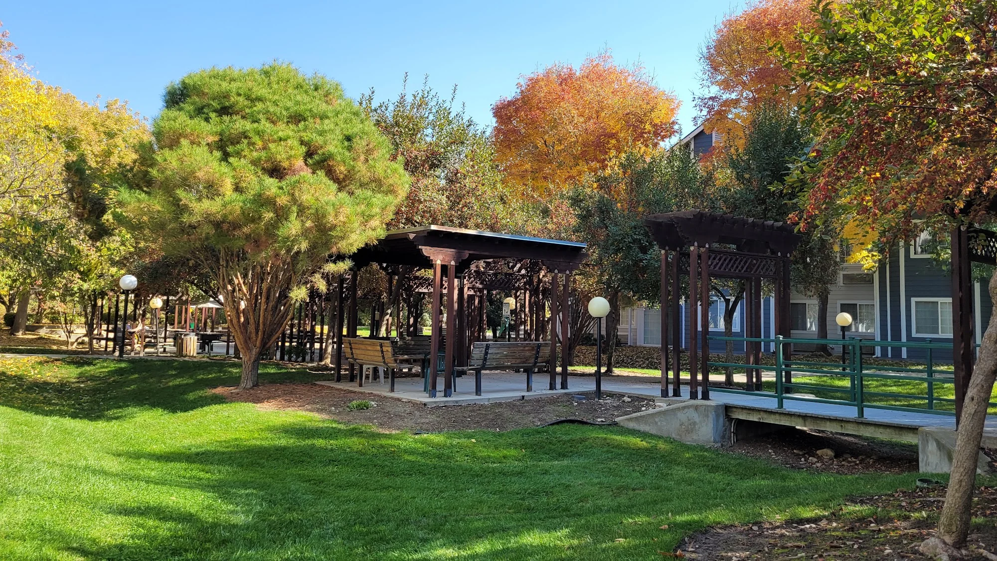 Mallard Pointe Apartments