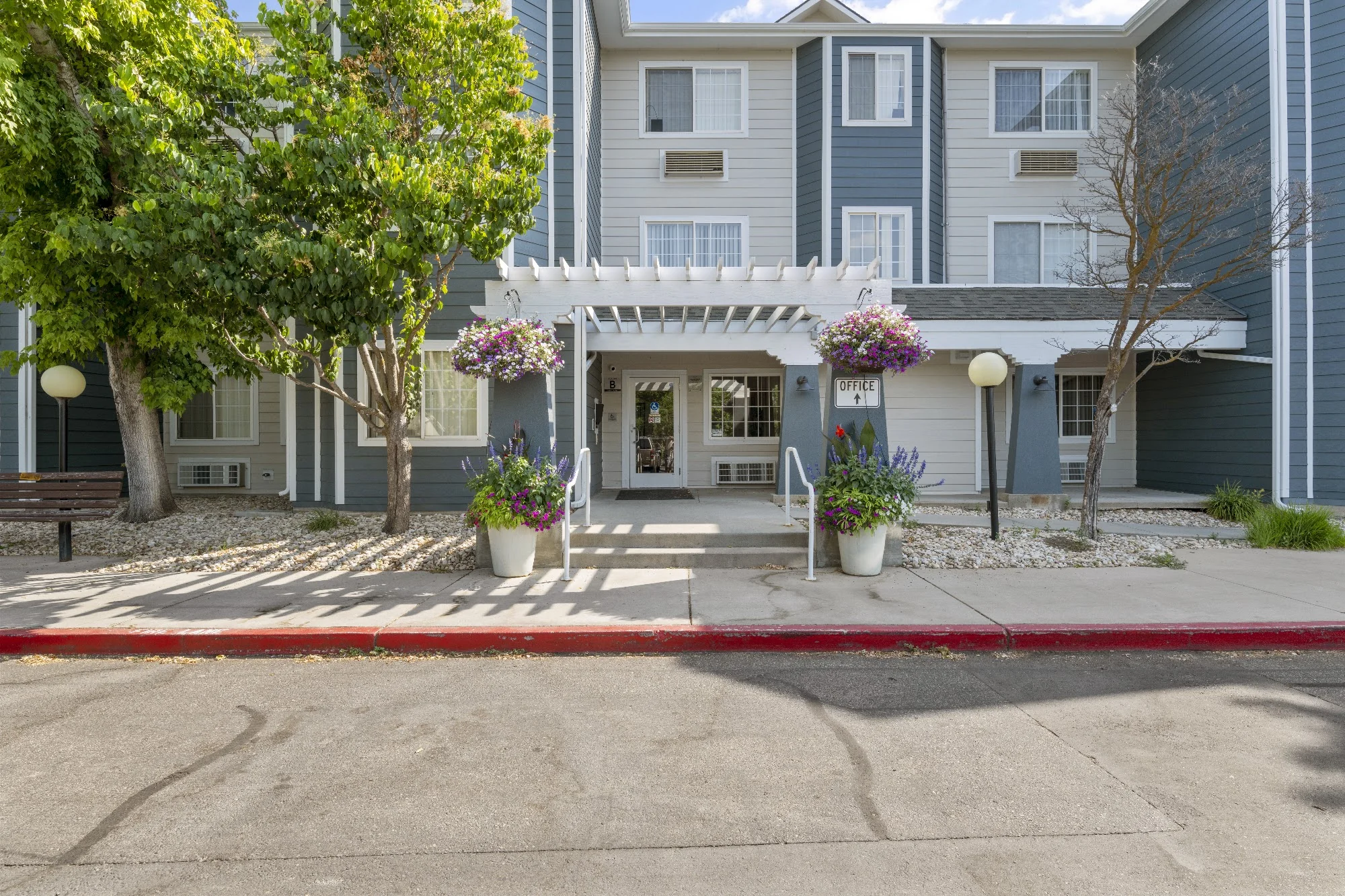 Mallard Pointe Apartments