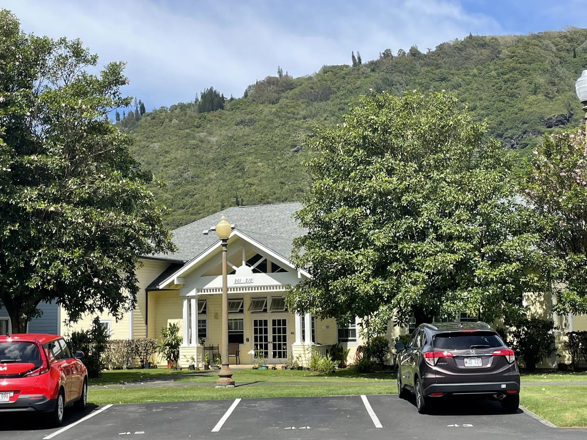 Manoa Gardens Elderly Housing