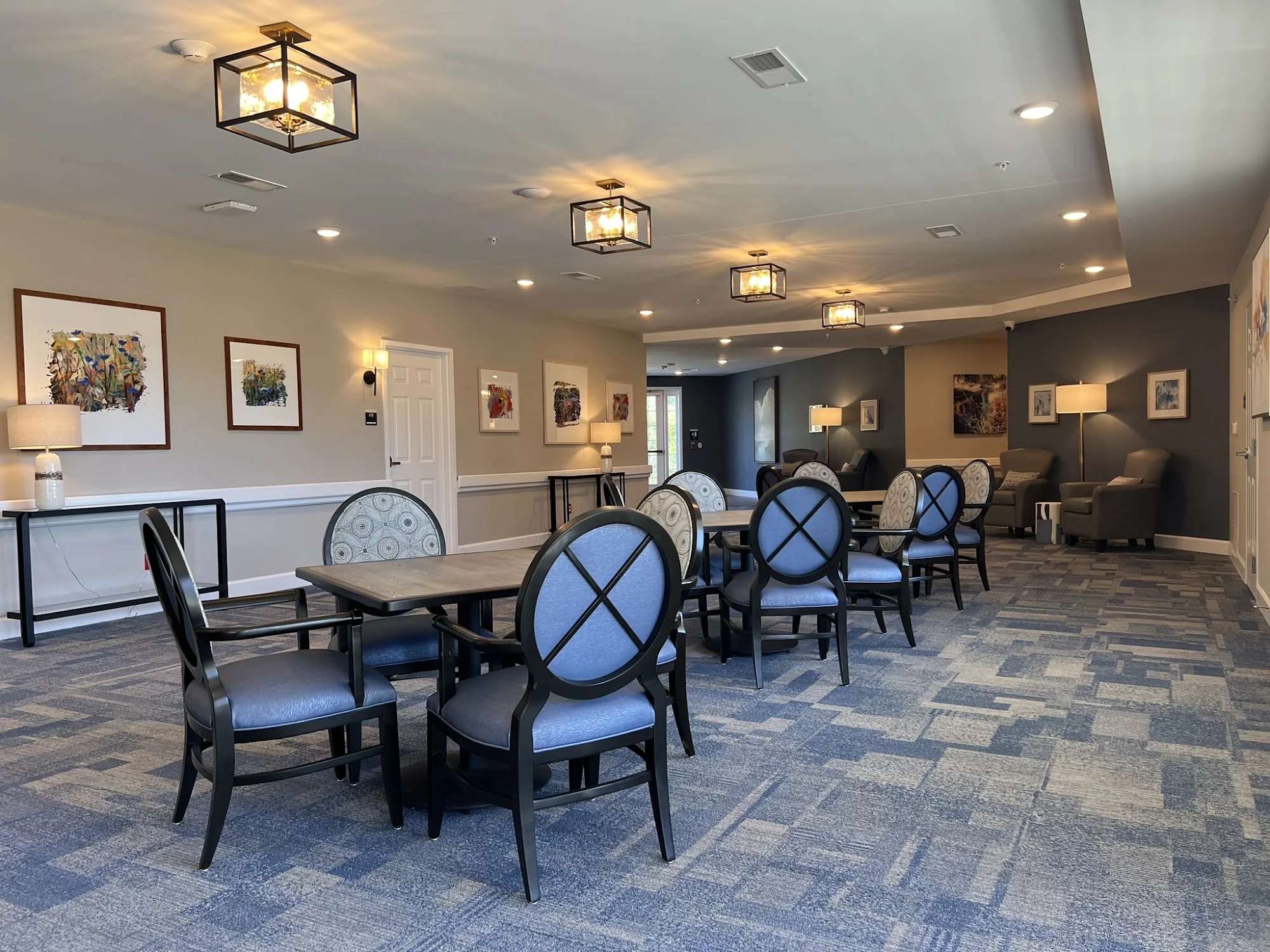 Manor Lake Assisted Living, Memory Care & Independent Living - Hickory Flat