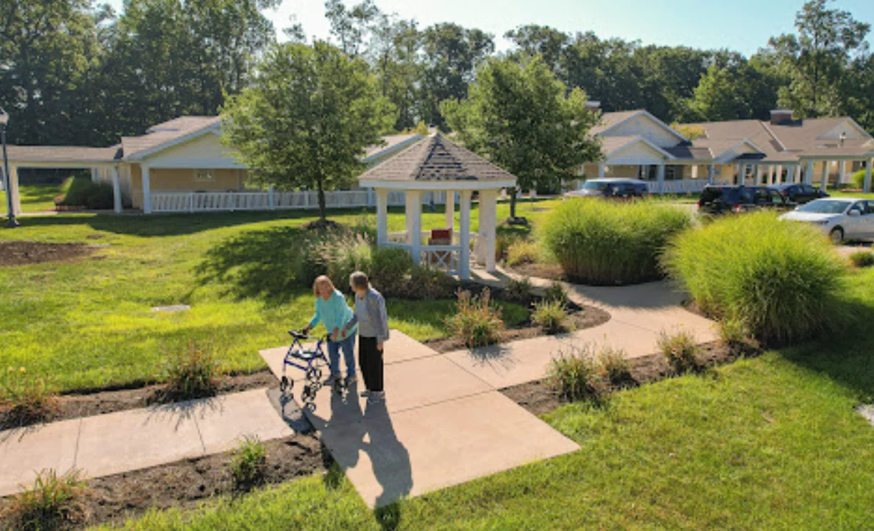 MAPLE RIDGE SENIOR LIVING