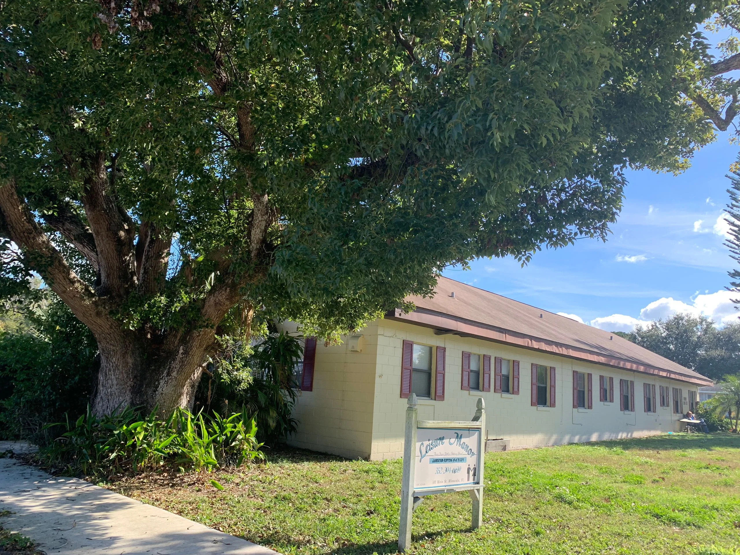 MINNEOLA PLACE